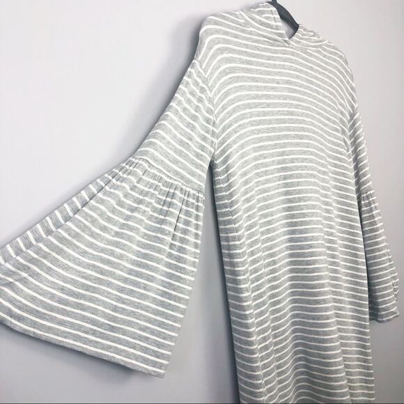 LOU & GREY | Flare Sleeve Hooded Striped Dress Gray White Women’s Size Small - Picture 4 of 7